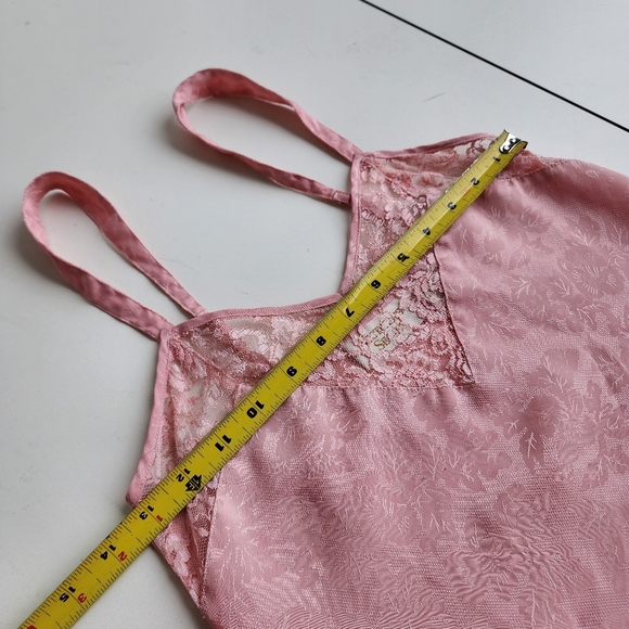 VTG Victorias Secret Pink Jacquard Cami Top Satin Gold Label Strappy Sz P XS - Picture 10 of 11
